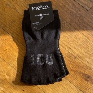 ToeSox Black Half Toe Grip Socks